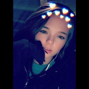 Meet your Posher, Jade